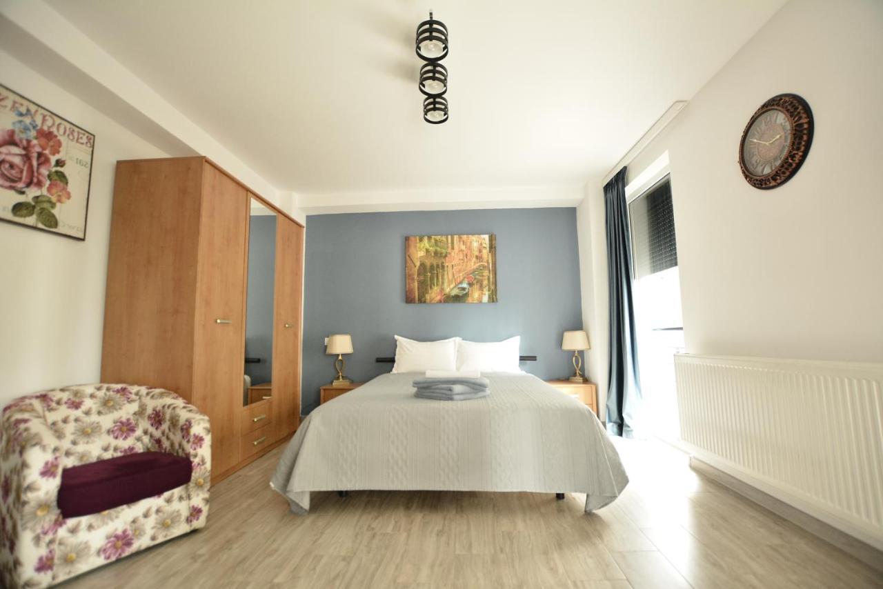 Mario Apartamente - Romantic Mamaia Buitenkant foto